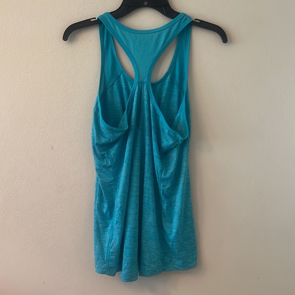 Athletics turquoise top - Picture 2 of 5